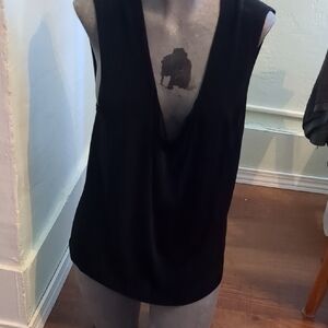 Chic Black Sleeveless Top